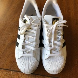 Gently used Adidas Superstar Tennis Shoes